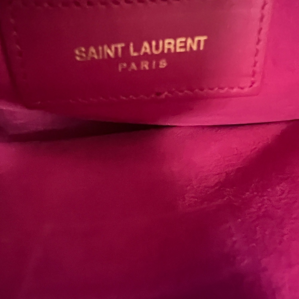 YVES SAINT LAURENT
Pink Calfskin Leather Ligne Y Clutch Bag - Picture 2 of 9